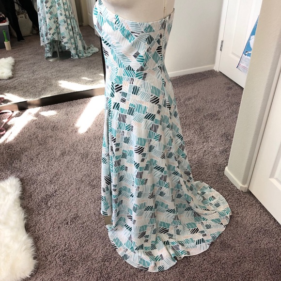 WHBM Line Pattern High-Low Multi-Way Dress - Picture 7 of 15